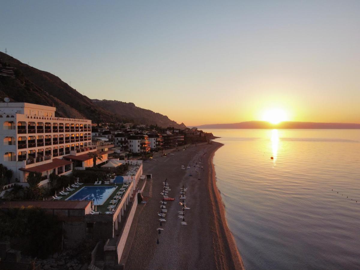 Park Hotel Silemi Letojanni Dış mekan fotoğraf