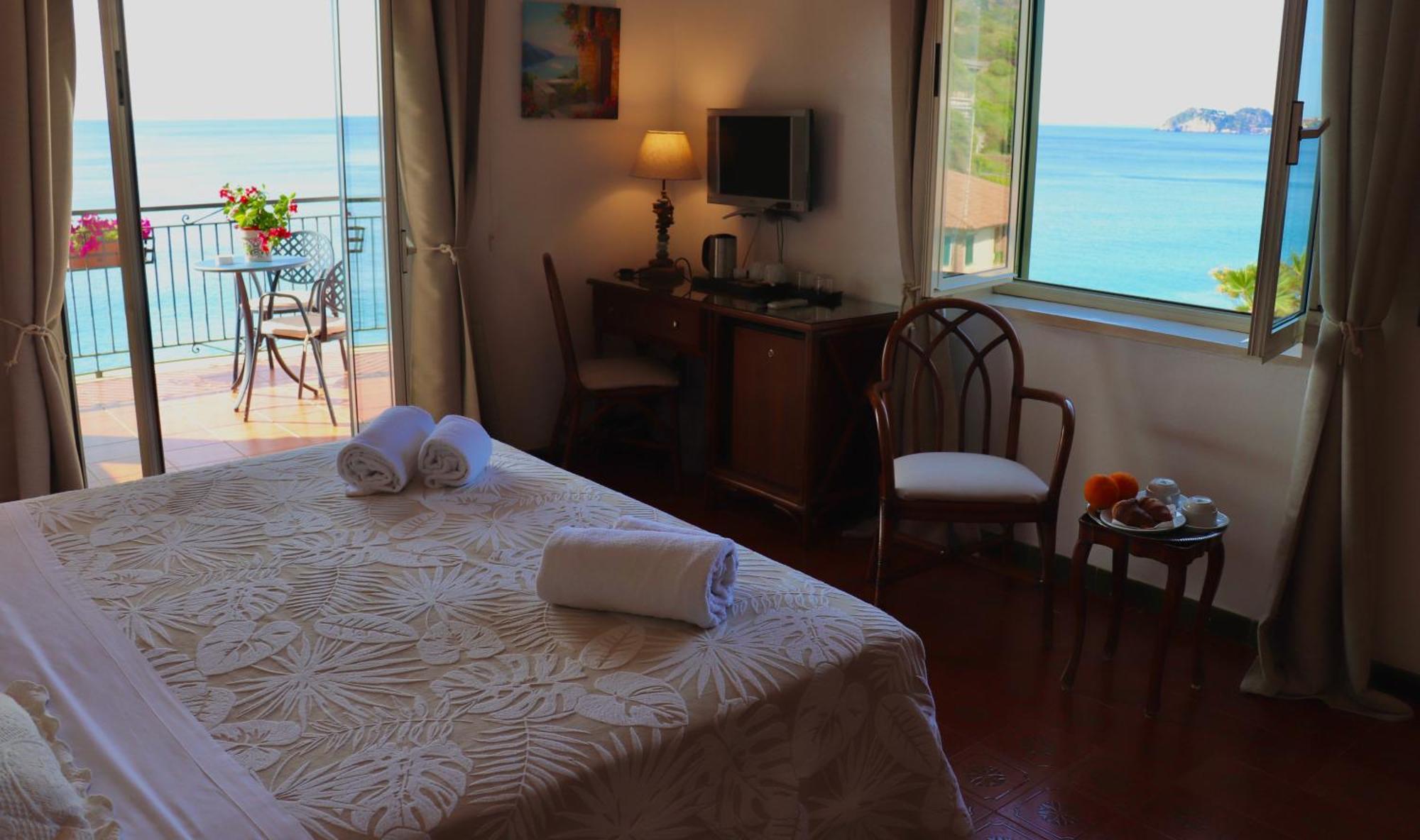 Park Hotel Silemi Letojanni Oda fotoğraf