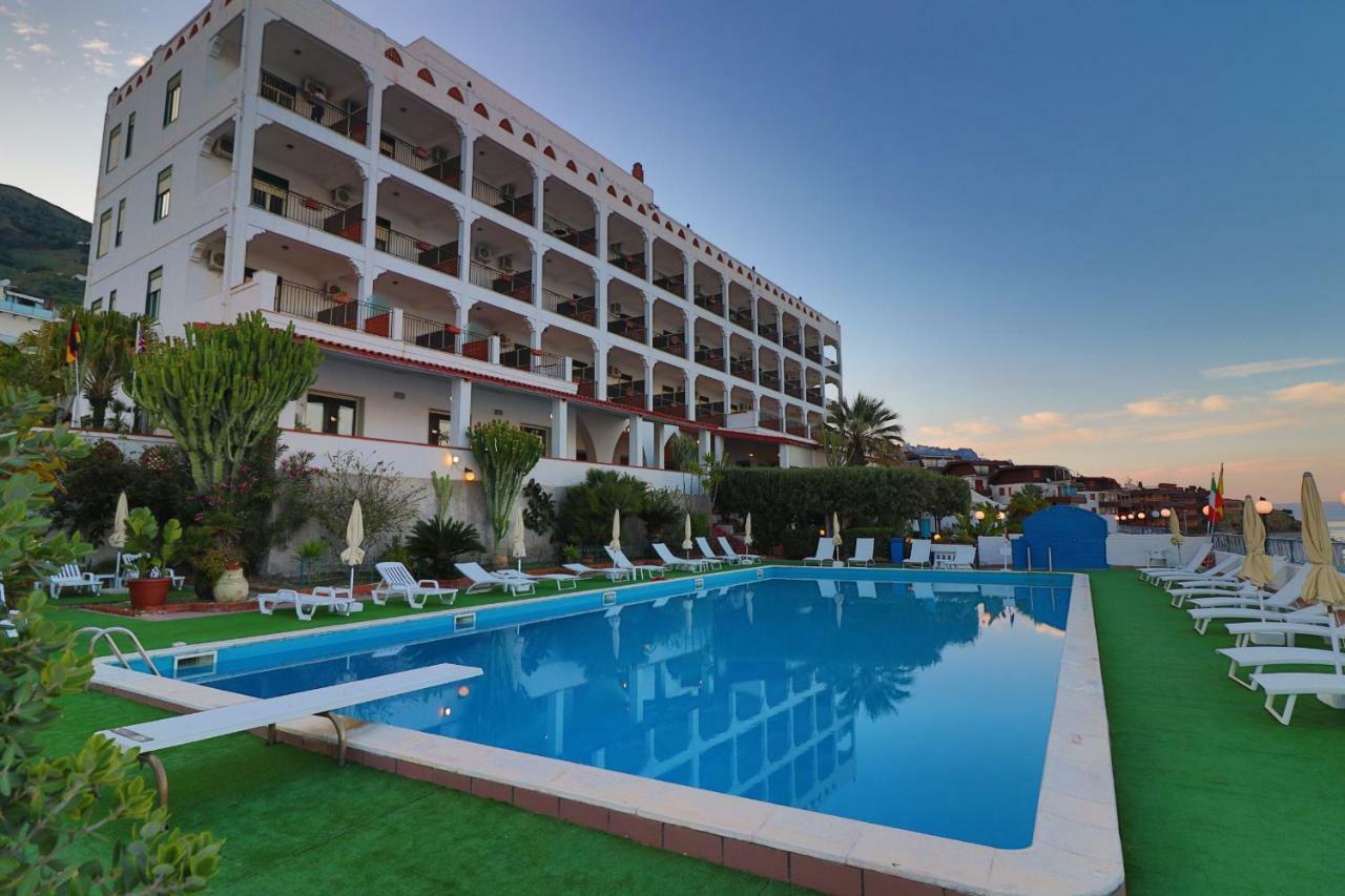 Park Hotel Silemi Letojanni Dış mekan fotoğraf